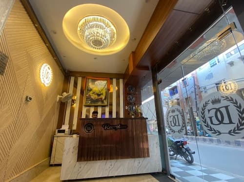 Hotel DG By Divud Ecom