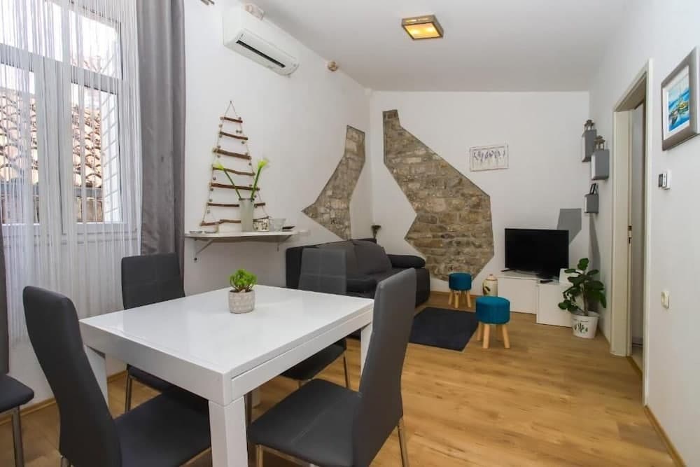 Dragazzo Apartment
