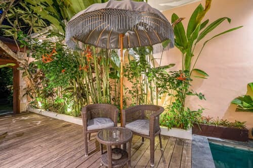 Frangipani Villa Kuning At Berawa