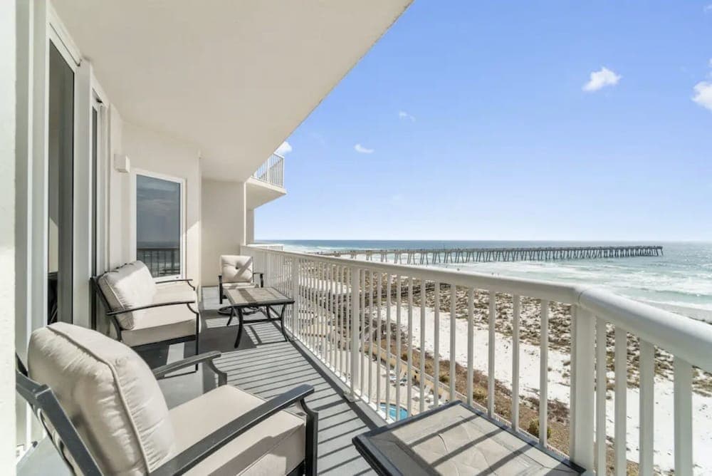 Sea Salt Villa 3 Bedroom Condo by RedAwning