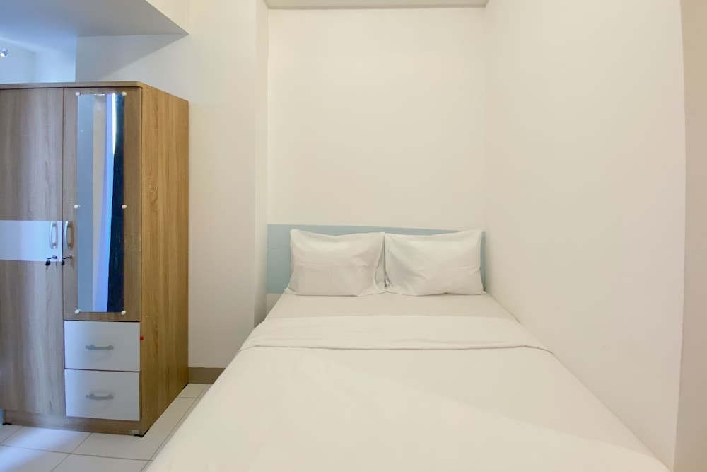 Modern Furnished And Homey Studio Tokyo Riverside Pik 2 Apartment