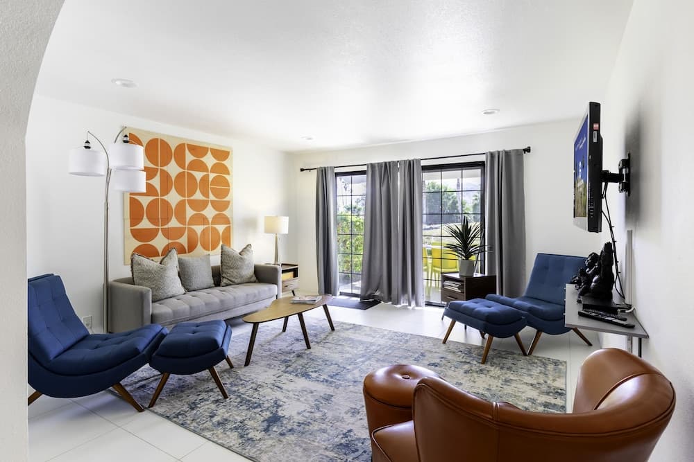 Panoramic Perfect w/ Amazing Views! 7-day Min