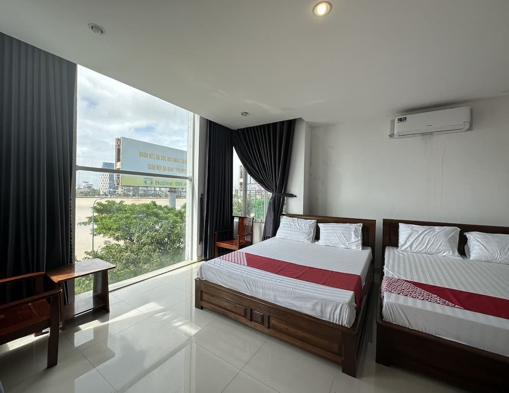 OYO 1215 3 Lu Hotel