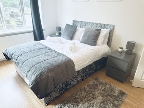Inviting 3-bed House in Nottingham Central