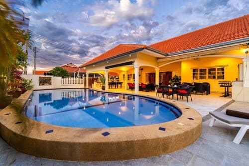 3 Bed Pool Villa - S102