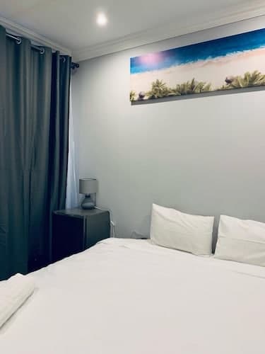 Semeni Asante Getaway