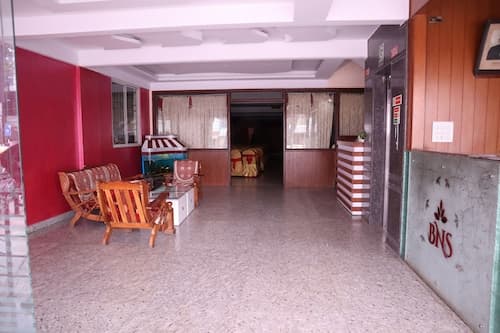 Smilestay BNS Lodge