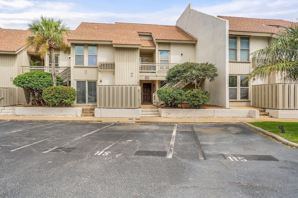 115 Capt John Fripp Villa