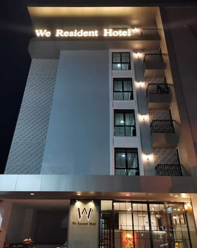 We resident Hotel
