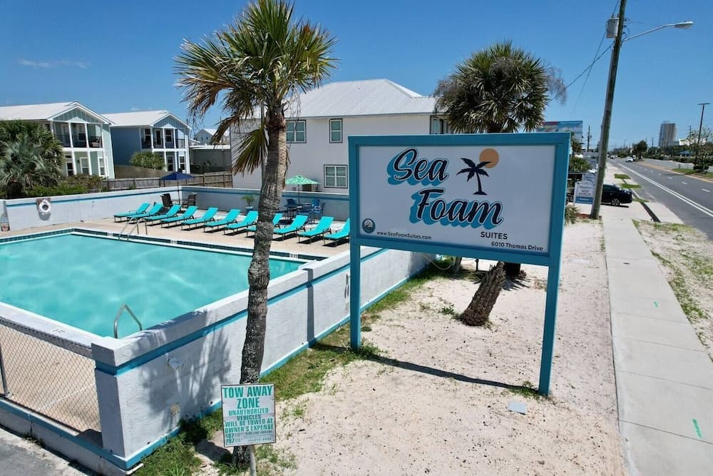 Sea Foam Suites