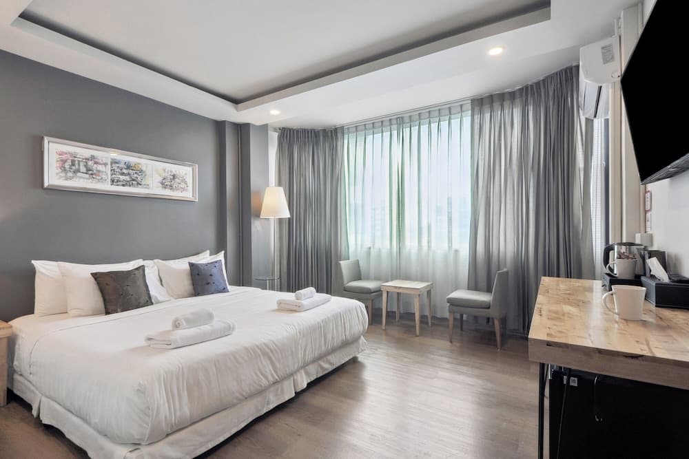 PloyBuri Boutique Hotel
