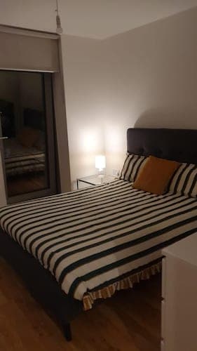 Immaculate 1-bed Apartment on the 26th Floor