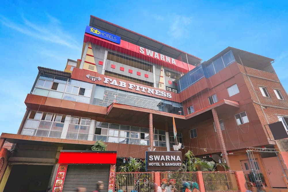 Fabhotel Swarn Banquet