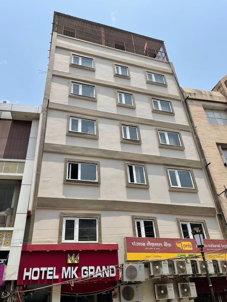 Hotel M K Grand