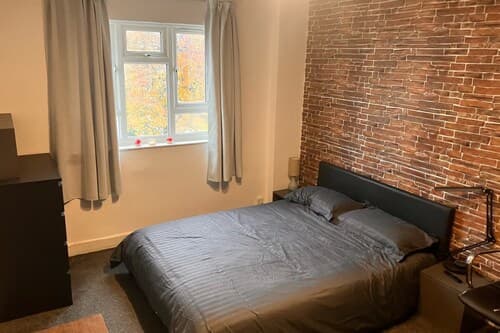 Spacious 1BD Flat - 4 Mins to Regent's Canal!
