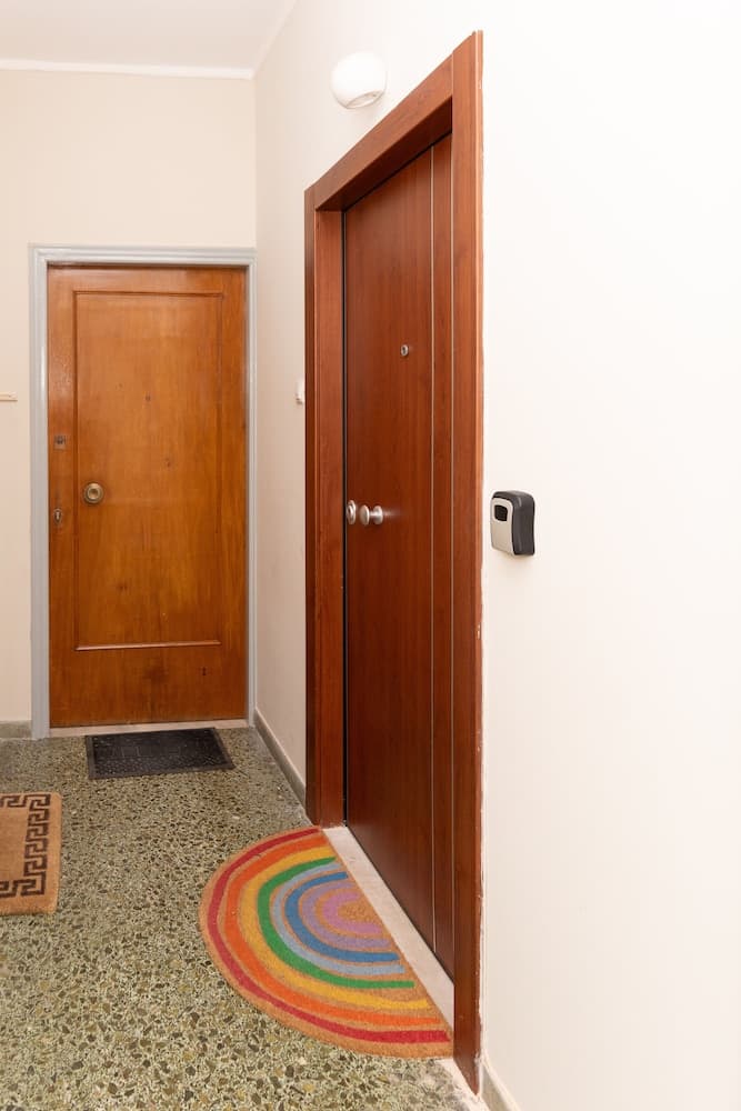Modern Apartment-short walk to Acropolis