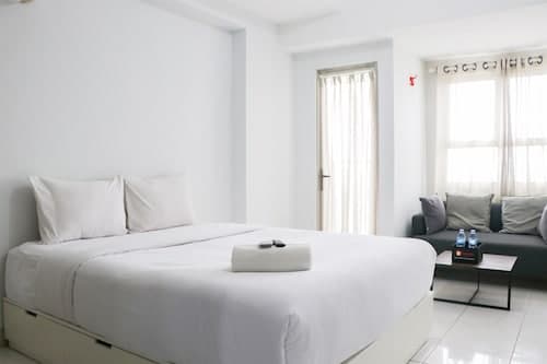 Cozy And Nice Studio Apartment At Mekarwangi Square Cibaduyut