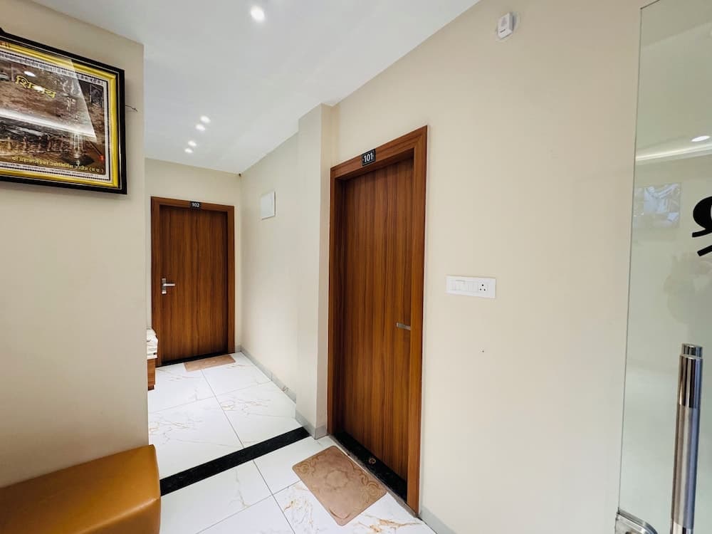 Hotel Shree Krishnam