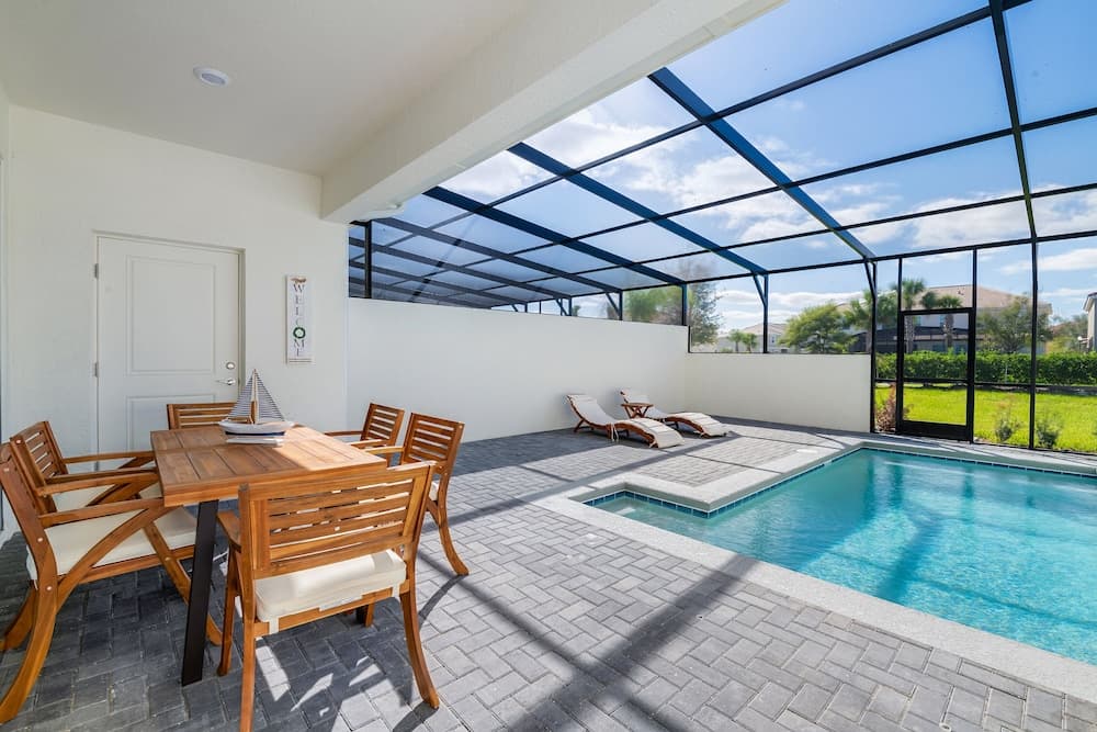 Sun Traveler @ Solterra by Shine Villas 113