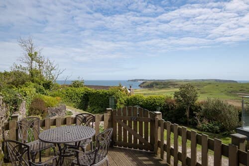Caldey Island View - Sea Views and Log Burner