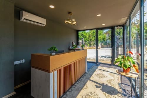 New Green Airport Hotel