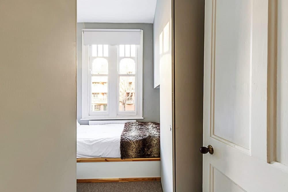 Park View Apartment in Battersea