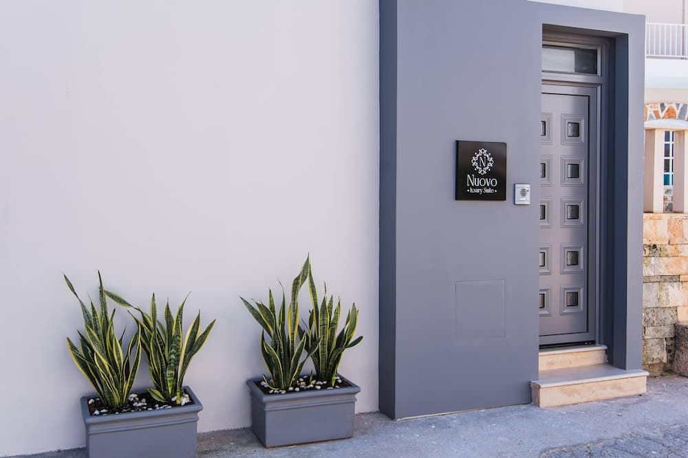 Nuovo Luxury Suite