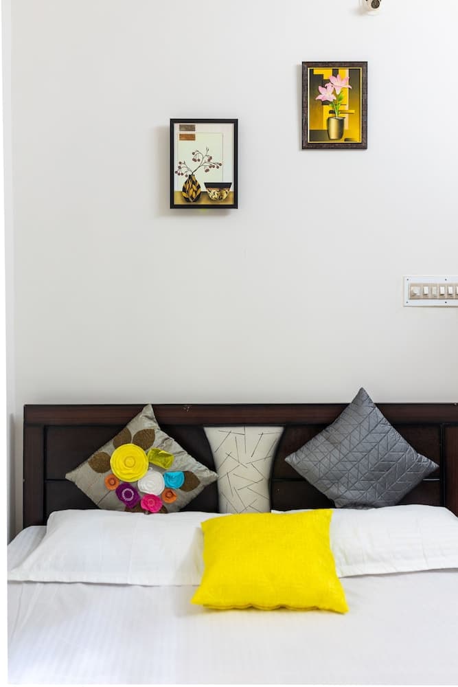 Shree Miththam Apartment