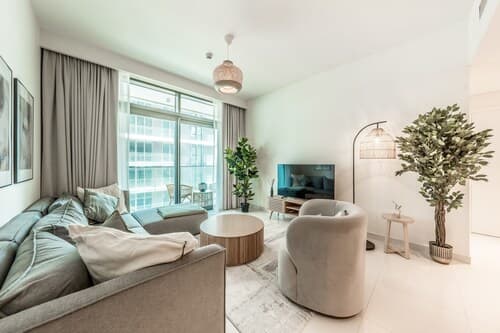Tanin - Exquisite 1BR Apartment with Sea View