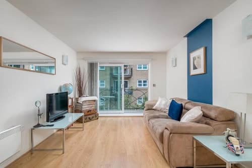 Luxury 1 Bed Apartment Close To Excel & o2