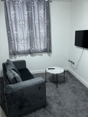Stunning 1-bed Apartment