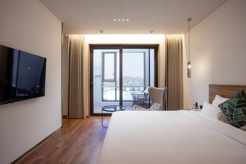 LUEL HOTEL