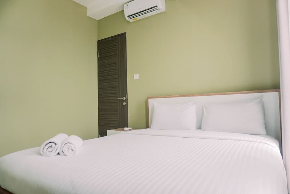 Best Deal And Modern 2Br Amazana Serpong Apartment