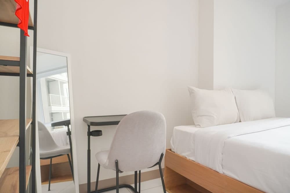 Well Furnished And Restful 2Br Tokyo Riverside Pik 2 Apartment