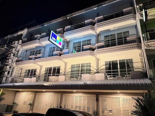 The Beach INN Cha-Am
