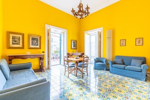 Charming House With Terrace at Historical Center