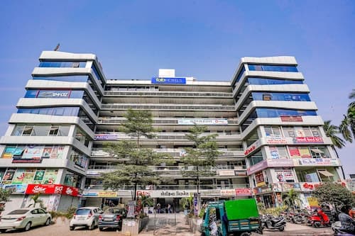 Fabhotel Sky City