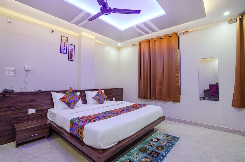 Fabhotel Nandini Grand