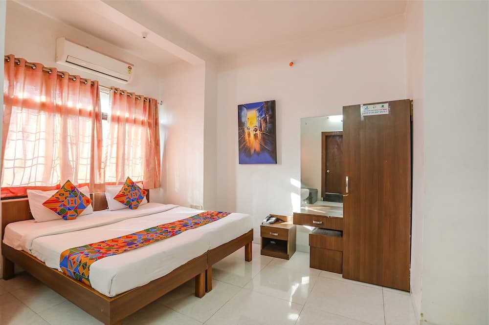 Fabhotel Angeethi