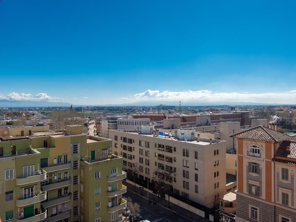 Bright Panorama Apartment