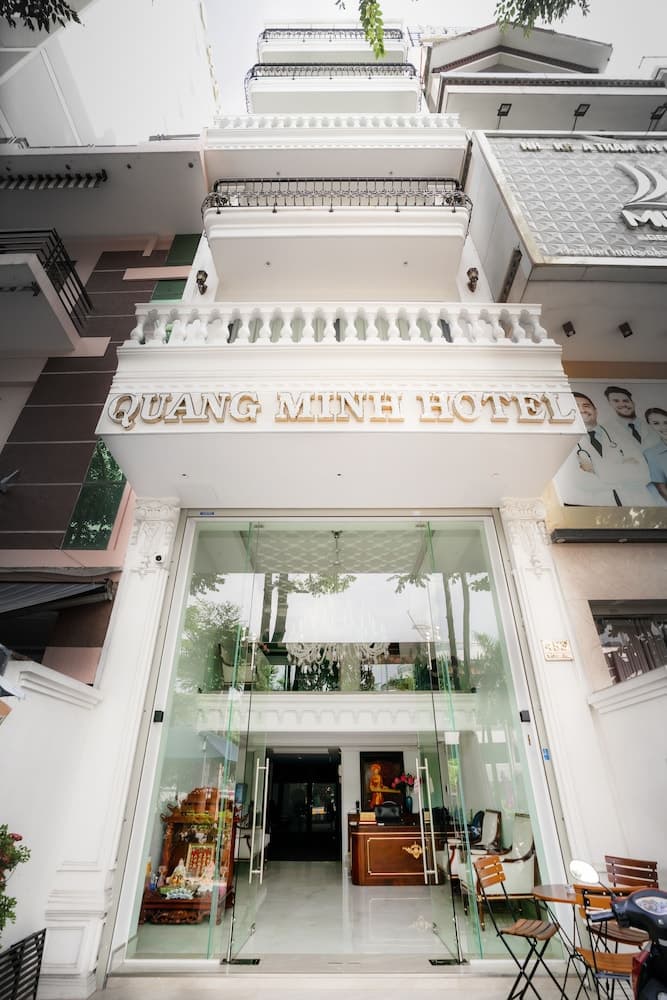 Quang Minh Riverside Hotel Danang