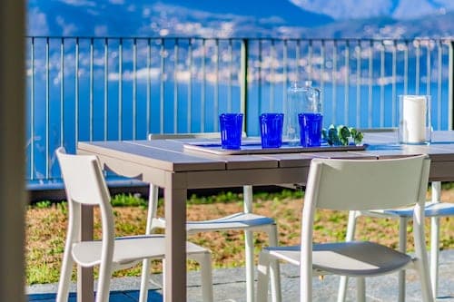 The Patio Over Varenna