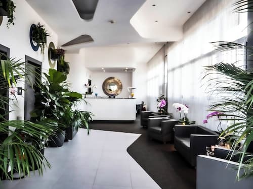 LOTO BUSINESS HOTEL