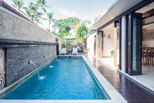 Kakul Villa F by Supala