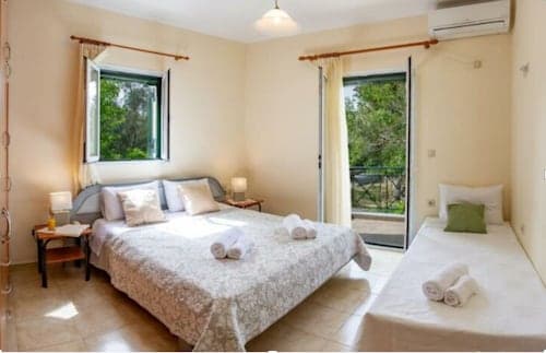 Nikis Country House - Lefkada BnB Private Parking