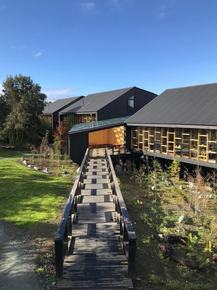 Hotel y Cava Estancia Rilan