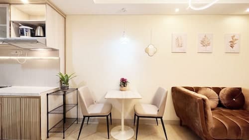 Good Deal And Homey 1Br Tamansari Skylounge Makassar Apartment