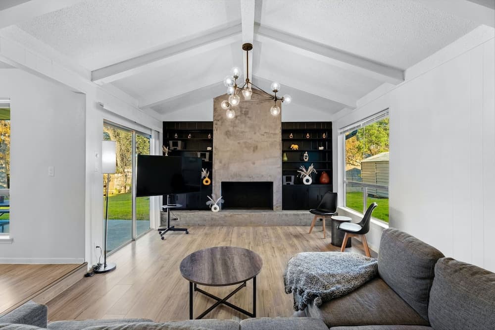 Quiet 3 Bedroom Home Walkable to Zilker Park