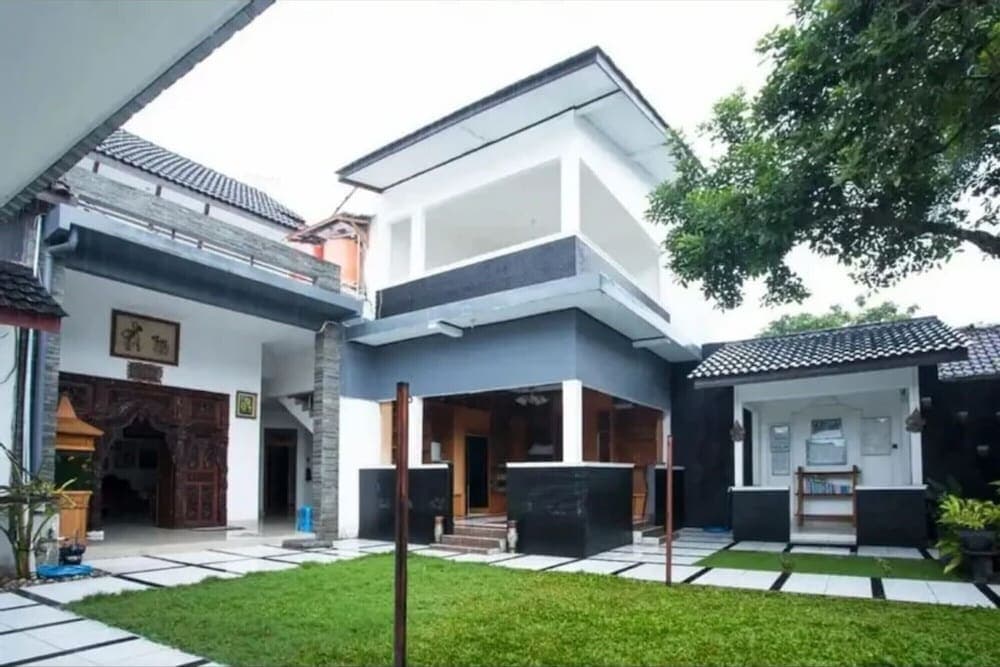 Omah Demak Ijo By Occupied