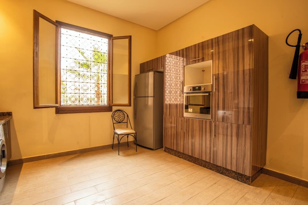 Riad kenza